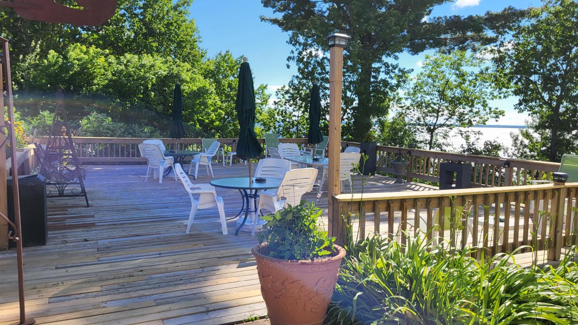 Chequamegon Lake Superior Lodge Bayfield Buitenkant foto